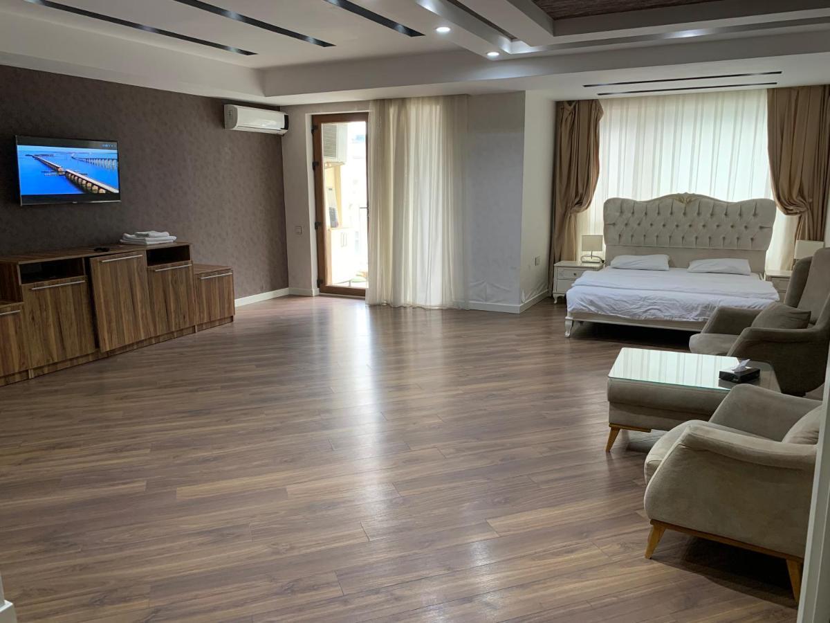 Park Azure Apartment Deluxe 2 Bedroom Баку Екстериор снимка