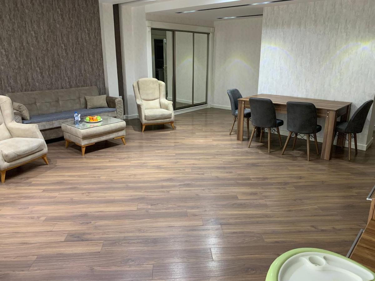 Park Azure Apartment Deluxe 2 Bedroom Баку Екстериор снимка