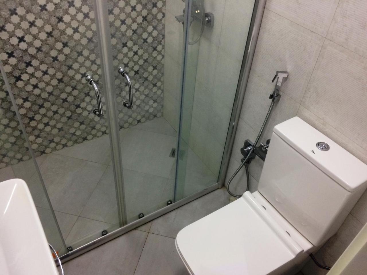 Park Azure Apartment Deluxe 2 Bedroom Баку Екстериор снимка