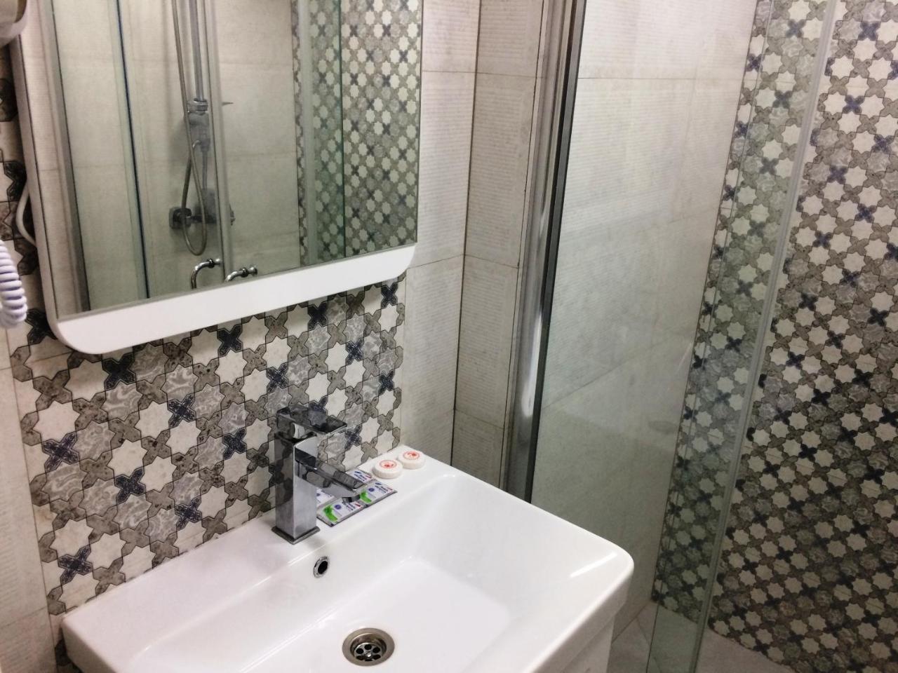 Park Azure Apartment Deluxe 2 Bedroom Баку Екстериор снимка
